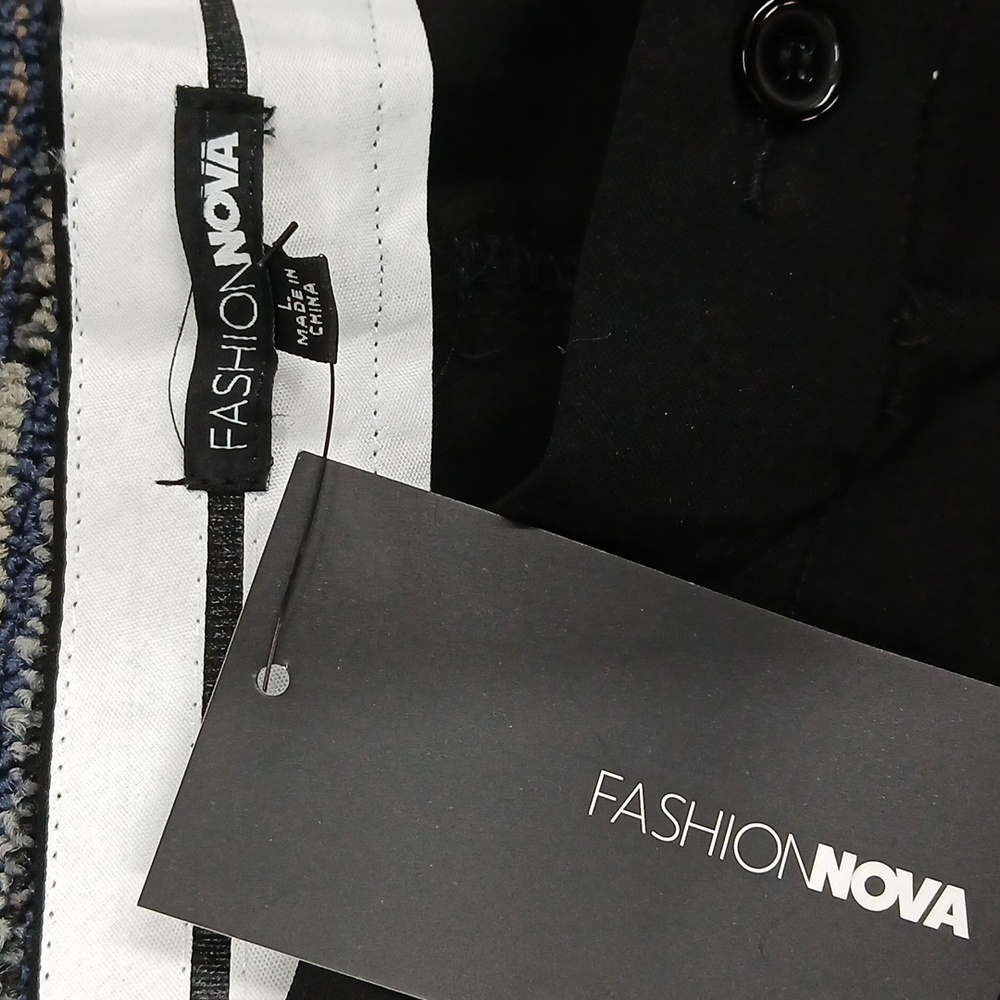 Fashion Nova Classic Black Straight Leg Pants Size Lg - Picture 4 of 7